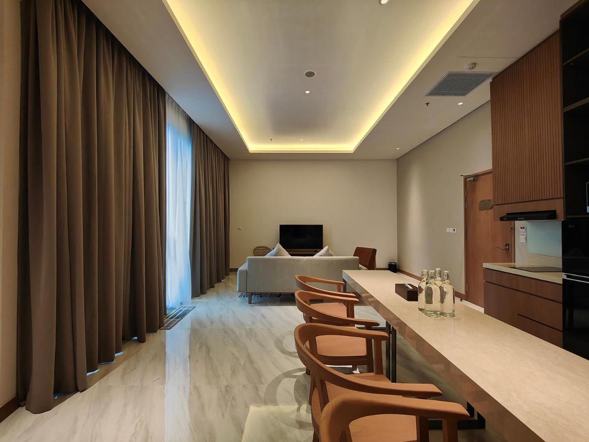 Ra Suites Simatupang Jakarta Eksteriør billede